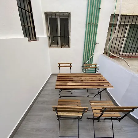 Urbanstay Castillo
